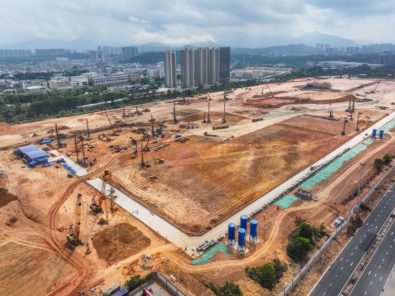 火狐电竞深圳建设“公铁海”多式联运国家物流枢纽(图5)